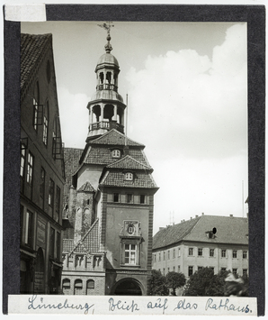 Vorschaubild Lüneburg: Blick auf das Rathaus 